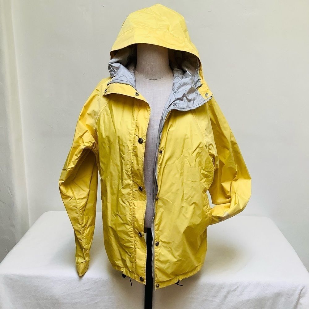NORTH FACE JACKET GORE TEX RAIN/ SNOW JACKET HOODIE YELLOW SILVER